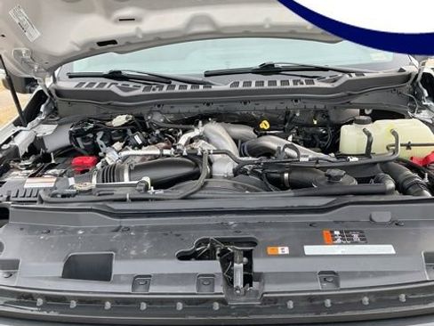 Used 2024 Ford F250 XL image 1