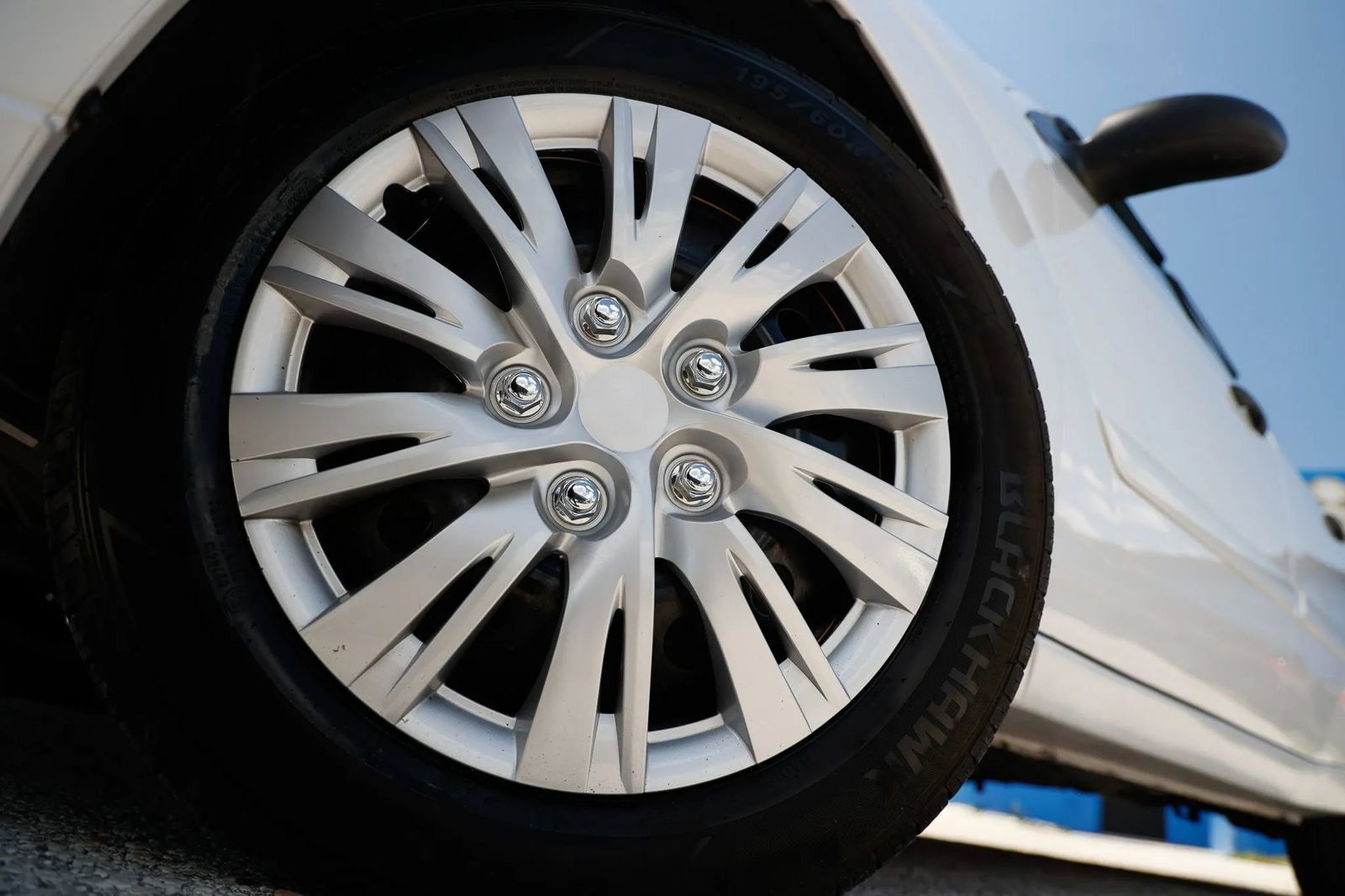 Used 2004 Ford Focus SE FWD image 25