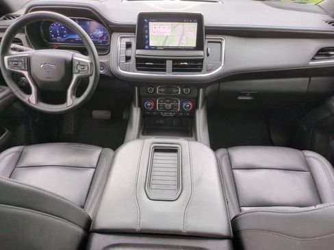 Used 2024 Chevrolet Tahoe Z71 w/ Luxury Package AWD/4WD image 21