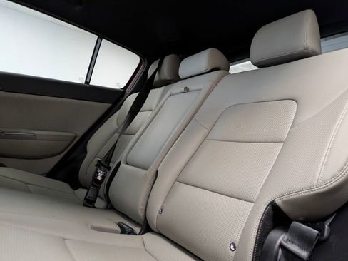 Used 2021 Kia Sportage S image 16