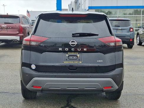 Used 2023 Nissan Rogue S AWD/4WD image 6