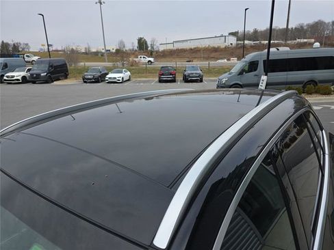 New 2026 Mercedes-Benz GLC 300 4MATIC image 12