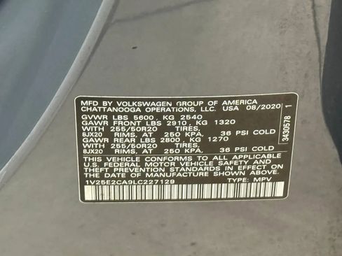 Used 2020 Volkswagen Atlas Cross Sport SE w/ Panoramic Sunroof Package image 42