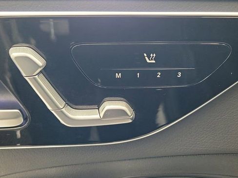 Used 2023 Mercedes-Benz C 300 Sedan image 23