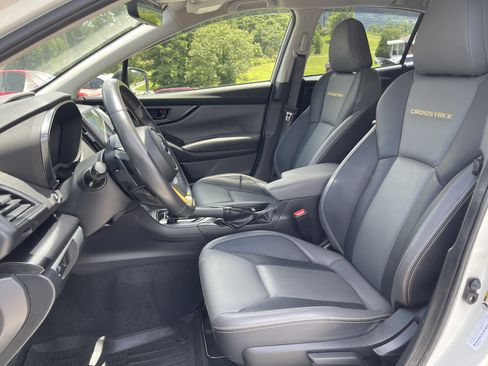 Used 2021 Subaru Crosstrek 2.5i Sport w/ Moonroof Package AWD/4WD image 9