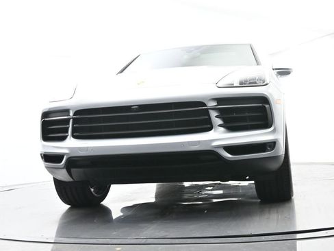 Certified 2023 Porsche Cayenne AWD/4WD image 55