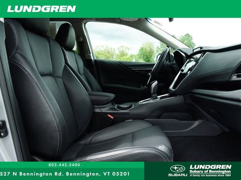 Used 2022 Subaru Outback Limited AWD/4WD image 8
