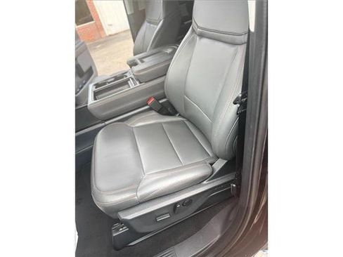 Used 2025 Ford Expedition Active RWD image 27