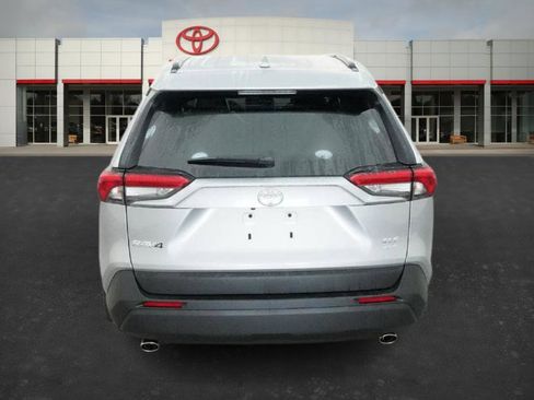 New 2025 Toyota RAV4 XLE image 18
