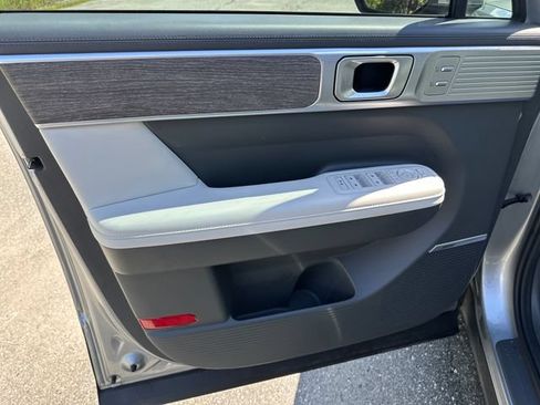 Certified 2024 Hyundai Santa Fe Limited FWD image 10