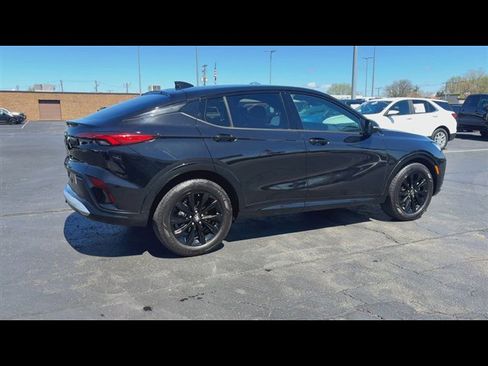 Used 2024 Buick Envista Sport Touring w/ Convenience I Package image 8