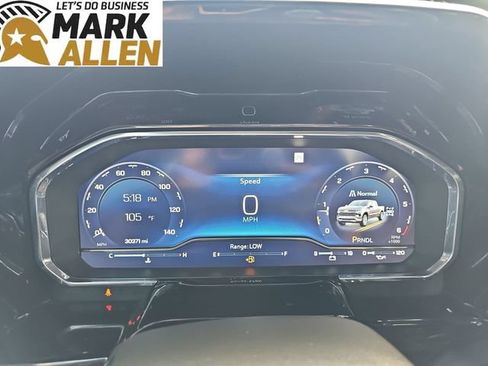 Used 2024 Chevrolet Silverado 1500 LT AWD/4WD image 11