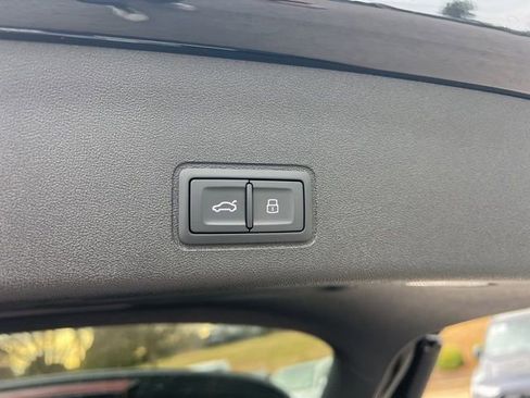 New 2026 Audi Q3 quattro 2.0T AWD/4WD image 30
