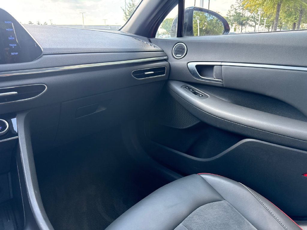 Used 2020 Hyundai Sonata SEL Plus w/ Tech Package FWD image 17
