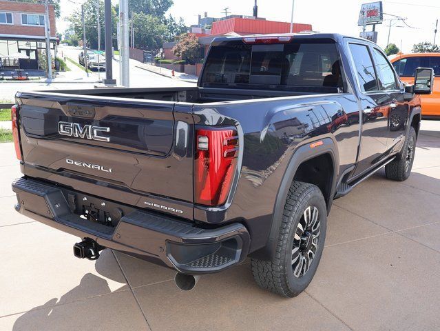 New 2026 GMC Sierra 2500 Denali Ultimate w/ Max Trailering Package AWD/4WD image 6
