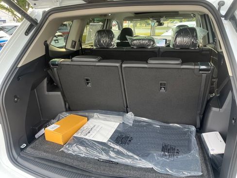 New 2026 Volkswagen Atlas SE image 20