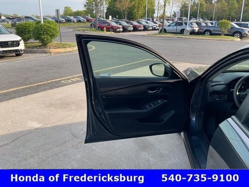 Used 2025 Honda Accord LX image 14