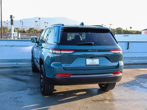 New 2026 Jeep Grand Cherokee Limited AWD/4WD image 7