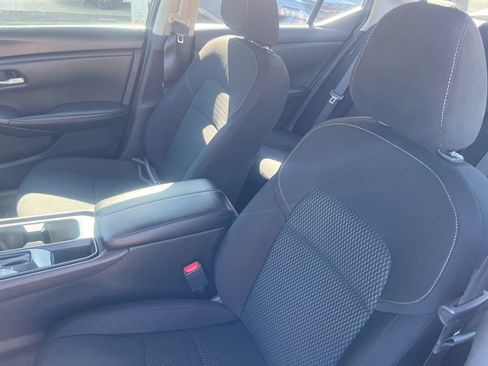 Certified 2023 Nissan Sentra S FWD image 5