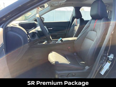 New 2026 Nissan Sentra SR FWD image 11