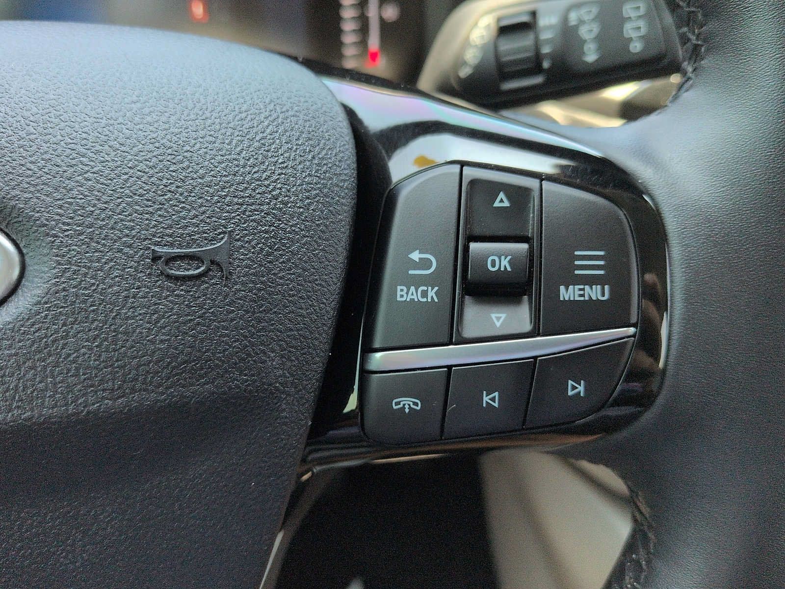 Certified 2024 Ford Escape Active AWD/4WD image 16