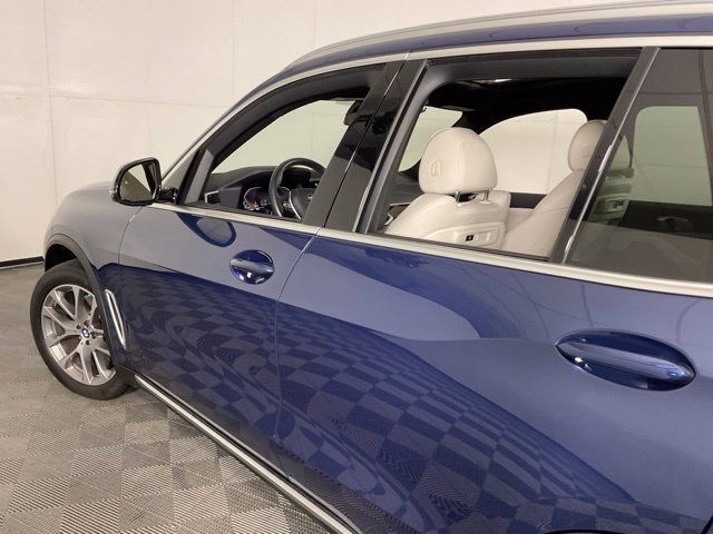 Used 2021 BMW X5 xDrive40i w/ Convenience Package AWD/4WD image 34