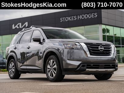Used 2025 Nissan Pathfinder SL