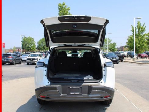 New 2025 Nissan Murano SL image 6