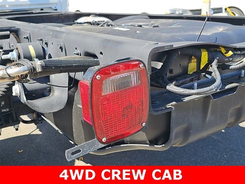 New 2024 RAM 5500 Tradesman w/ Chrome Appearance Group image 31