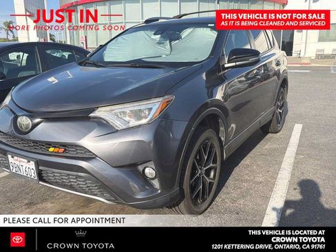 Used 2017 Toyota RAV4 SE w/ Power Special Value Package FWD image 1