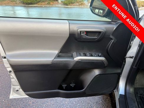 Used 2022 Toyota Tacoma SR5 image 15