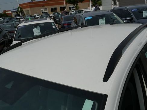 Certified 2024 Volkswagen Taos S AWD/4WD image 11