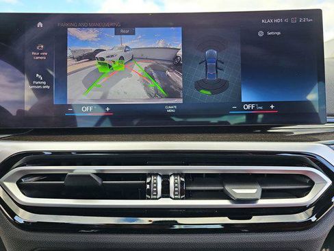 Certified 2023 BMW 330e w/ M Sport Package image 22