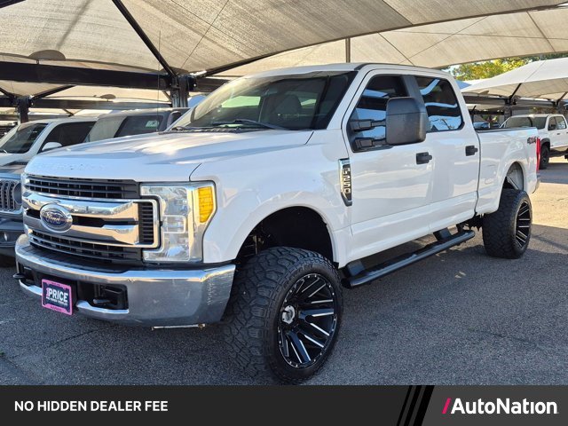 Used 2017 Ford F250 XL w/ STX Appearance Package AWD/4WD image 1