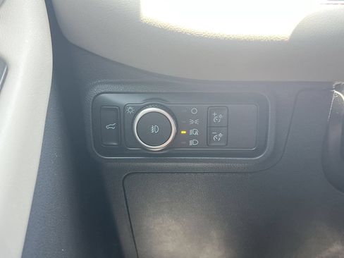 New 2026 Ford Explorer Active w/ Active Comfort Package AWD/4WD image 12
