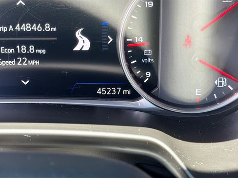 Used 2019 Chevrolet Blazer RS FWD image 39