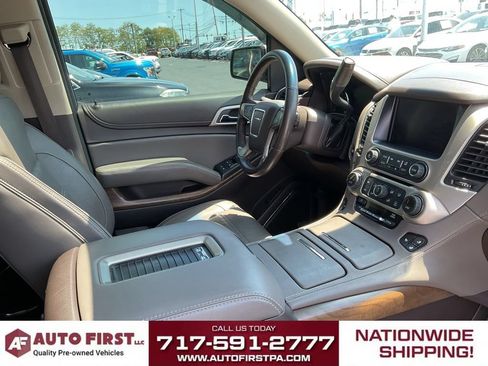 Used 2019 GMC Yukon Denali w/ Denali Ultimate Package AWD/4WD image 23