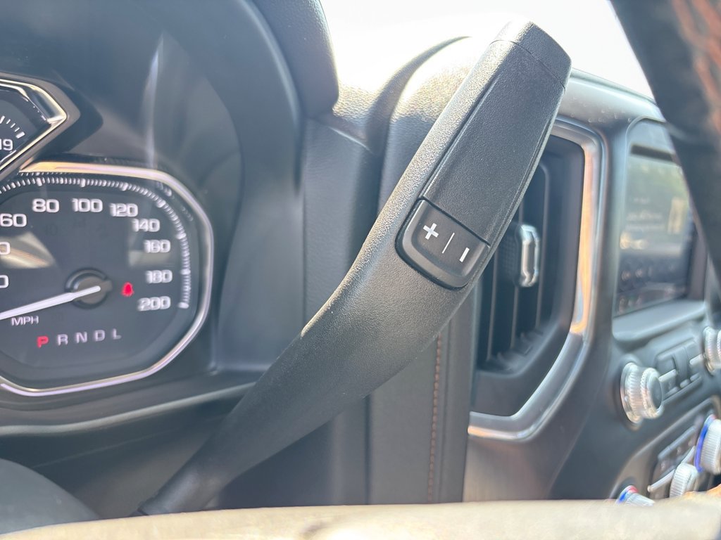 Used 2022 GMC Sierra 2500 AT4 w/ AT4 Preferred Package AWD/4WD image 33