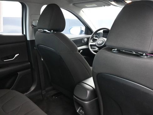 Used 2024 Hyundai Elantra SEL image 15