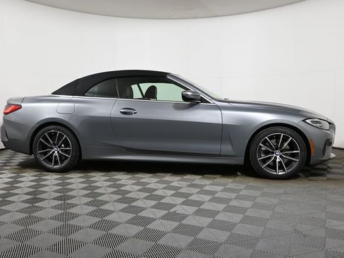 Certified 2023 BMW 430i xDrive Convertible w/ Convenience Package image 9