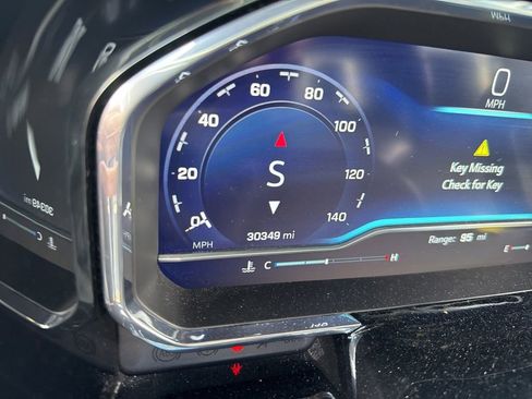 Used 2023 Chevrolet Silverado 1500 LT image 22