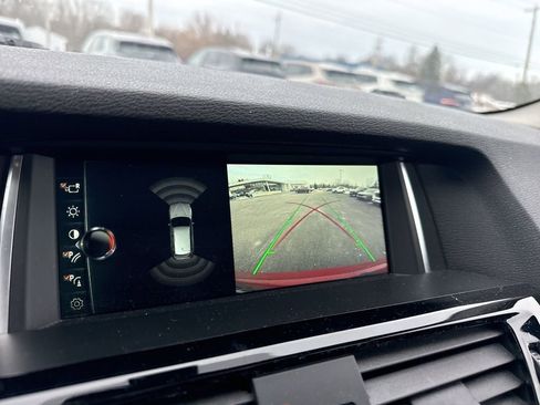 Used 2017 BMW X3 xDrive28i image 15