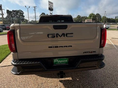 New 2026 GMC Sierra 1500 AT4X w/ LPO, Black Badging Package AWD/4WD image 7