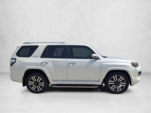 Used 2018 Toyota 4Runner Limited RWD image 3