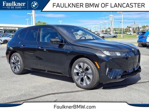 New 2026 BMW iX xDrive45 w/ Premium Package image 1