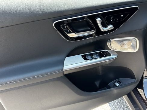 Certified 2026 Mercedes-Benz GLC 300 image 11
