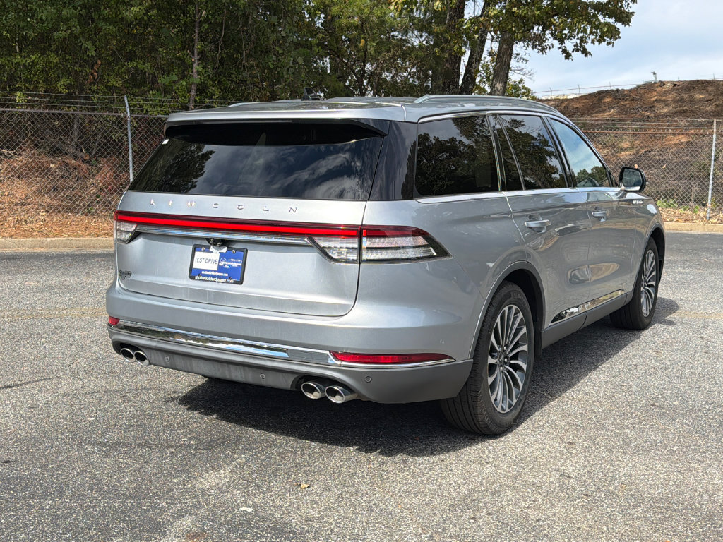 Used 2021 Lincoln Aviator Reserve w/ Equipment Group 201A RWD image 3
