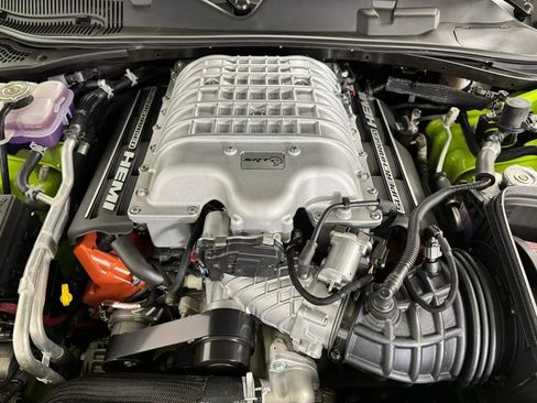 Used 2023 Dodge Challenger SRT Hellcat RWD image 9
