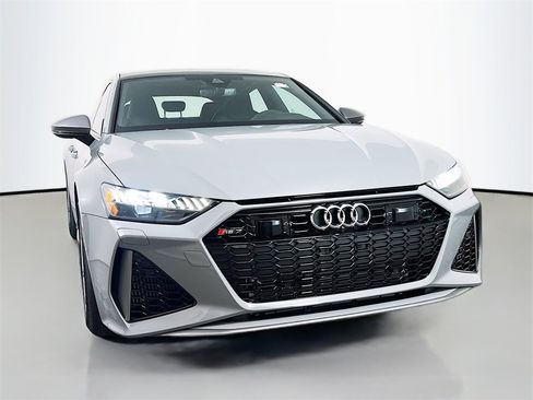 New 2026 Audi RS 7 Performance image 2