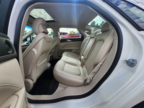 Used 2018 Lincoln MKZ Reserve w/ Climate Package FWD image 19